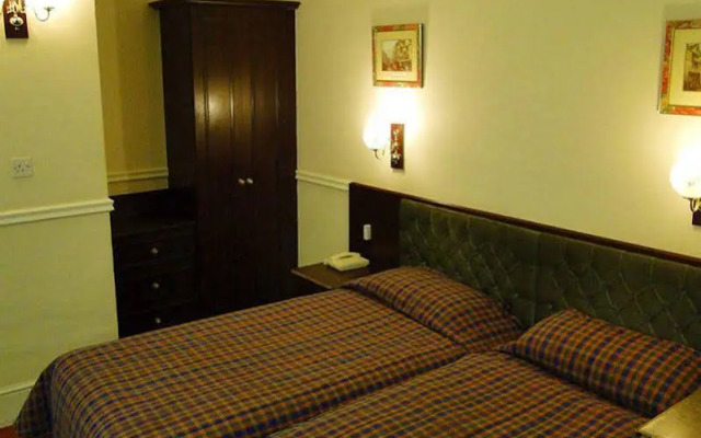 Hallam Hotel
