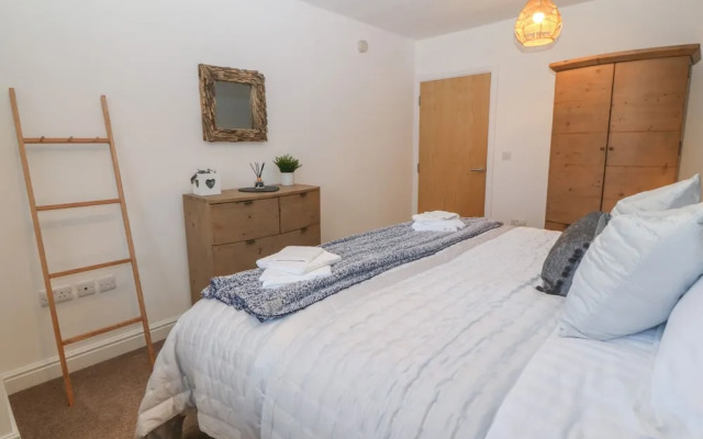 8 Pen Llanw Tides Reach