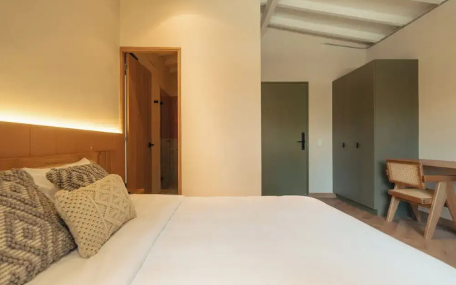 Hotel Botique Roomzz Laureles