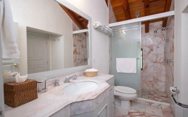 Casa Rincón by Lumina