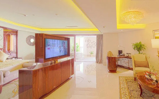 Sheraton Sanya Bay Resort