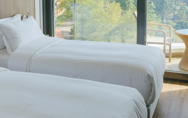 Cosmos Apartments
