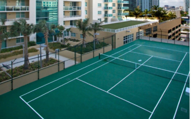 Global Luxury Suites at One Broadway