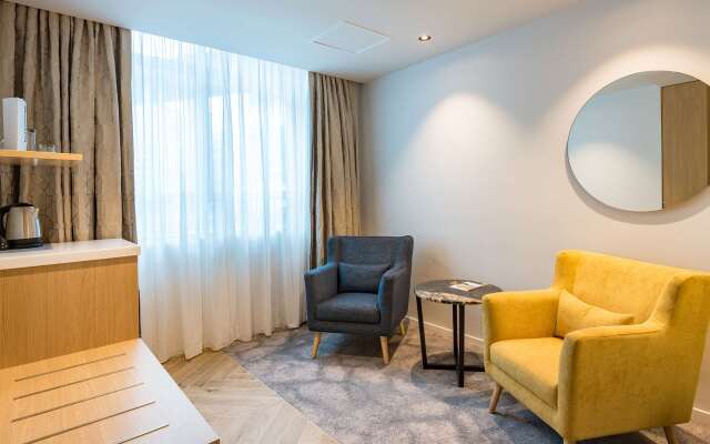 Legacy Airedale Hotel Auckland