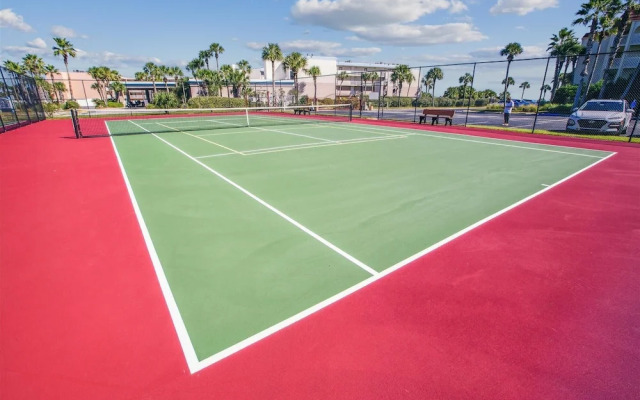 Oceanfront 3BR Condo: Gated, Breathtaking View