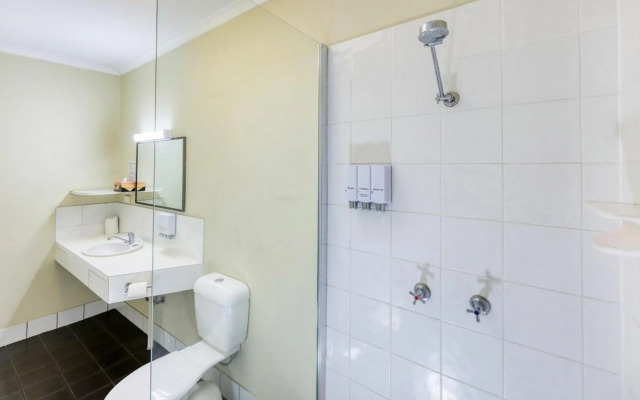 Biloela Centre Motel & Grevillea Steakhouse & Bar