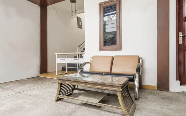 Homestay Anyelir Syariah by OYO Rooms