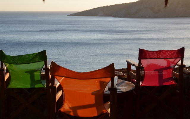 Emporios Bay Hotel