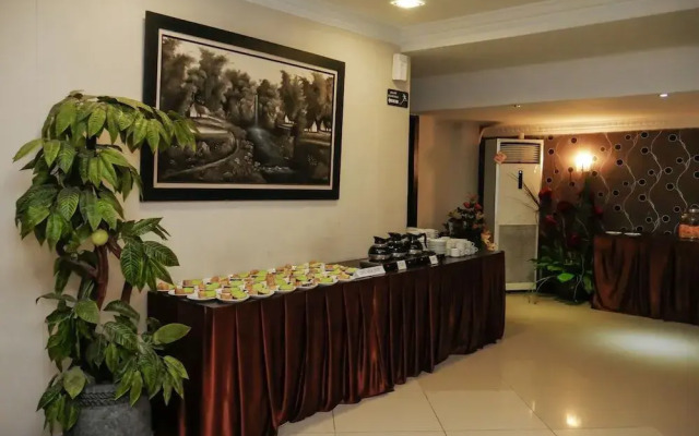 OYO 238 Hotel Grand Darussalam Syariah