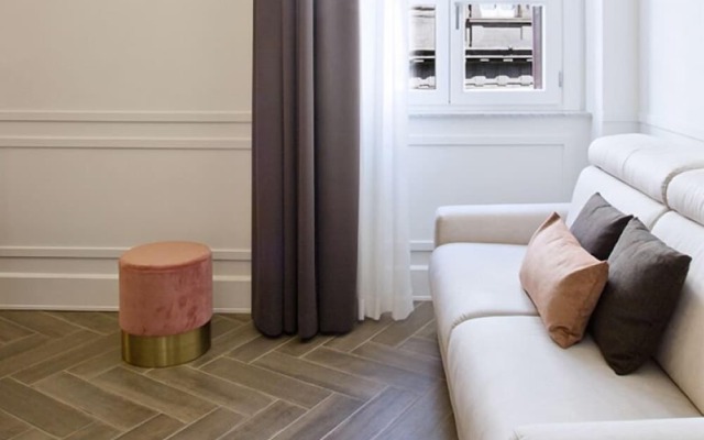 Umberto 34-Luxury Home