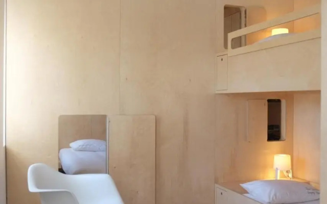 Porto Serralves Designing Apartment