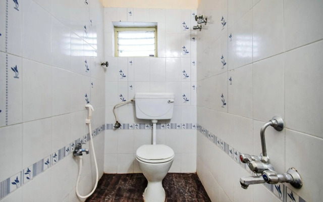 Fabhotel Aditya Yatri Nivas