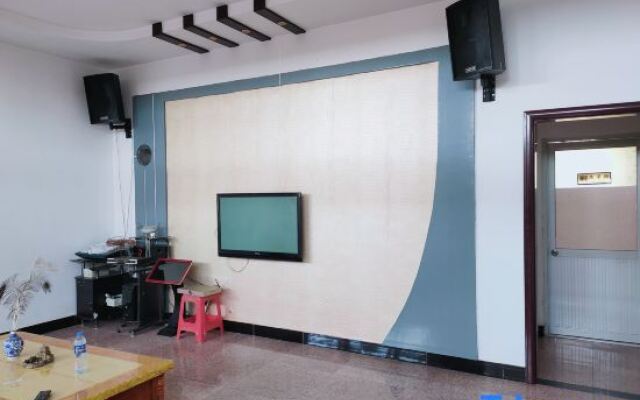 Tianjin Happy Farmhouse