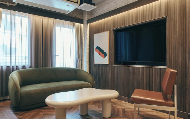 illi Lay Shibuya-Ebisu