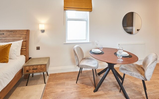 Host Stay Studio Pod 3