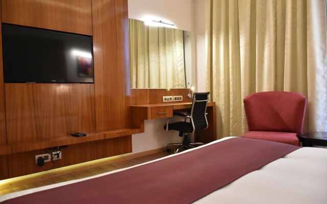 Millennium Inn