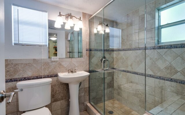 Tropical Bliss by Vtrips