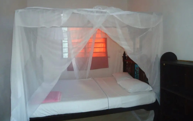 Dudu Villas N Backpackers