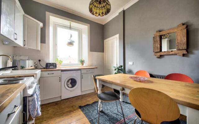 Bright And Homely 1Bdr Close To City Centre