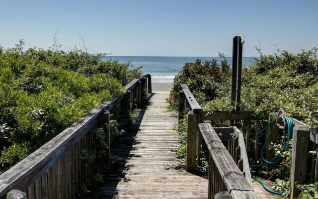 Pelican's Perch Duplex - 3 Br Home