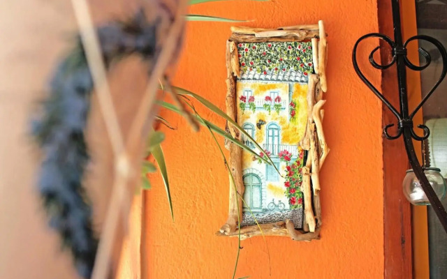 Victoria's Apartment