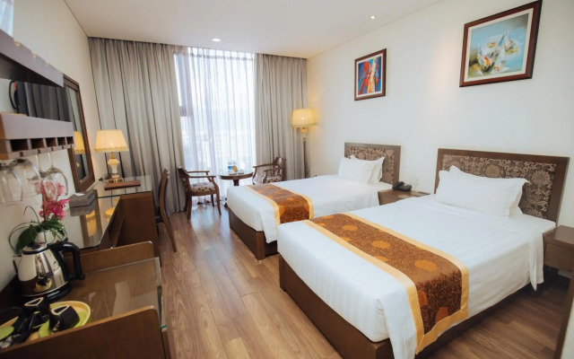 Danaciti Hotel
