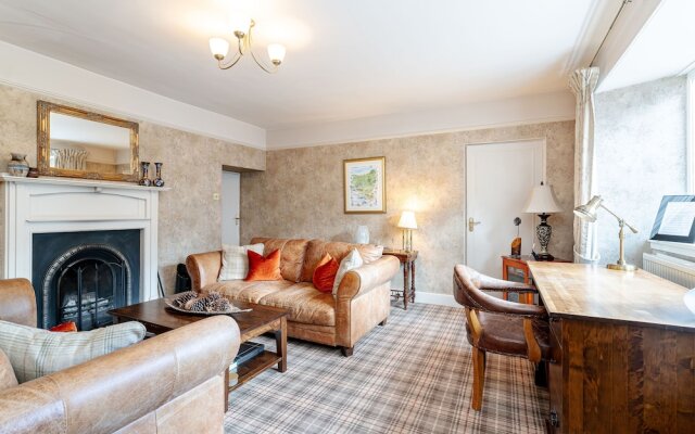 Sandown House