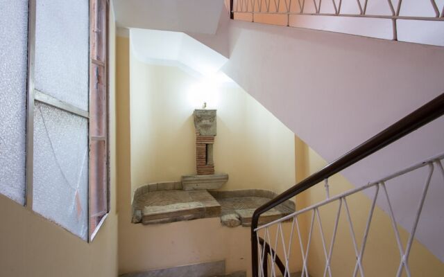 Roof Terrace Coppelle Pantheon