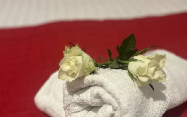 Thorn - Romance Deluxe Room