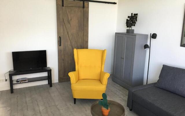 Amsterdam Beach Home 4