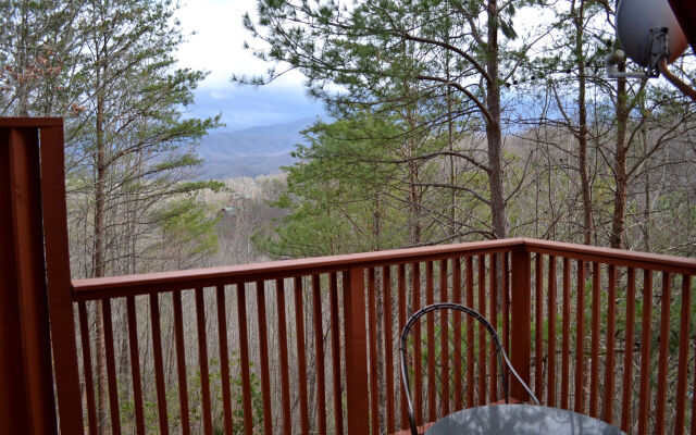 Honeymoon Hills Gatlinburg Cabin Rentals