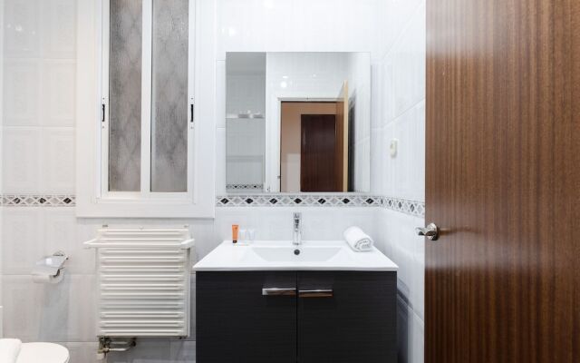 AB Passeig de Gràcia Corsega Apartment