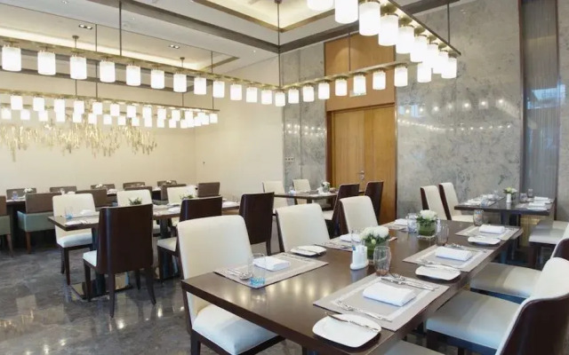 Wuhan Optics Valley Convention Hotel