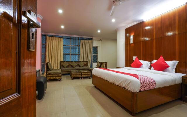 OYO 18310 Adda Concept Hotel