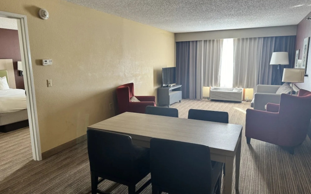 Country Inn & Suites By Carlson St Paul Ne