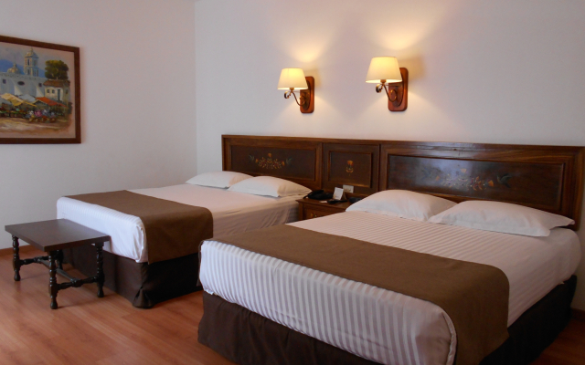 Hotel De Mendoza