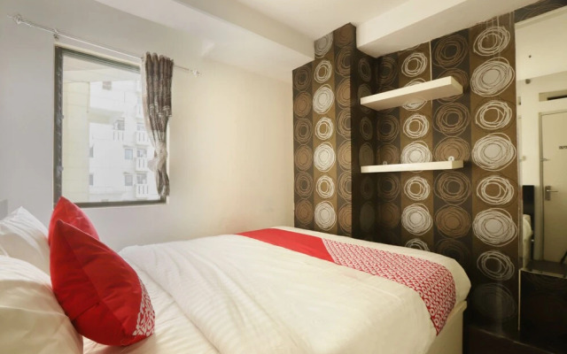 OYO 744 Cibubur Village Apartment