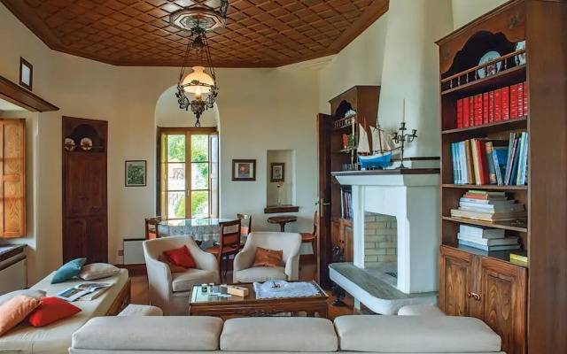 The Fountainhead Historic Chalet By JJ