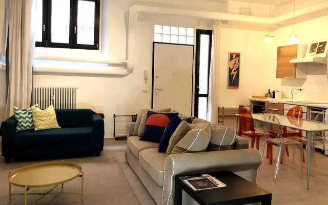 Inviting 2-bed Apartment in Milano