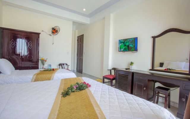 Blue River Villa Homestay