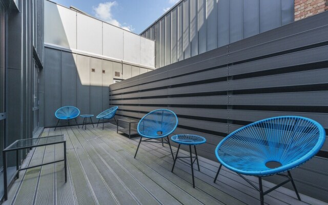 Luxury Frampton Apartment