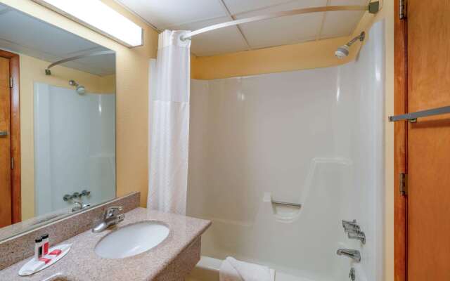Days Inn by Wyndham Scranton PA