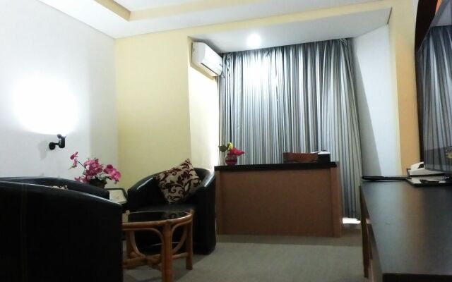 Benakutai Hotel and Apartemen