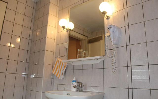 Hotel Am Roonplatz