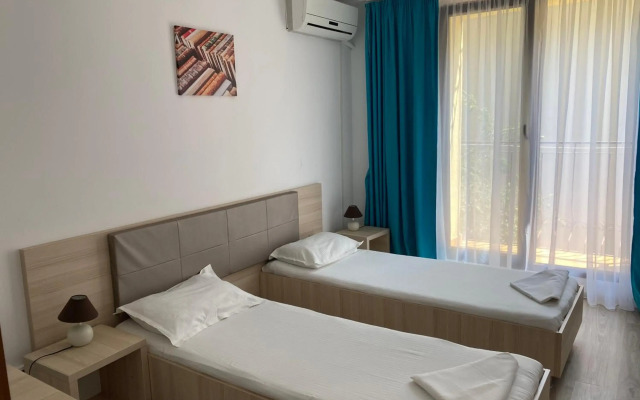 Q Hotel Neptun