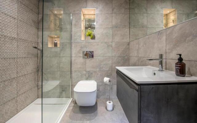 The Quadrant - The Palm Suite