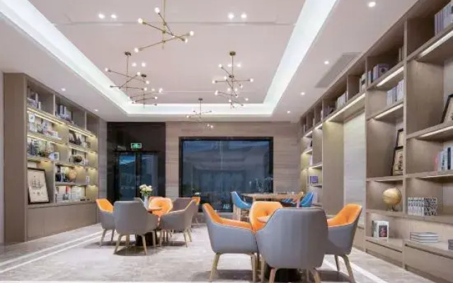 Kyriad Marvelous Hotel （Dongguan Dalang Textiles Exhibition Center）