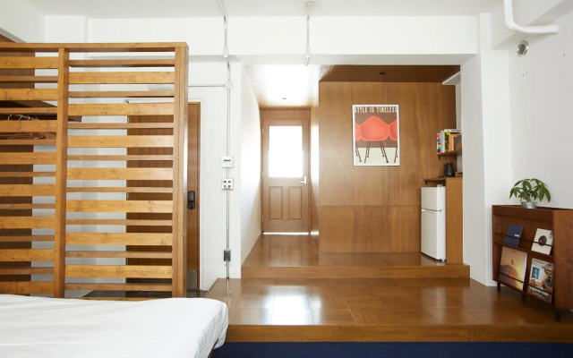 No Service Hotel – Guest Rooms – Tokyo