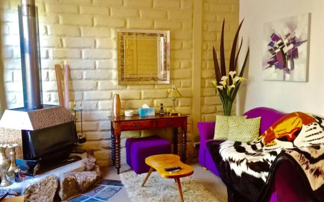 BEAUTIFUL RETREAT - 20 mins to CBD and only 10 mins to MONA! – Guest Rooms – West Hobart