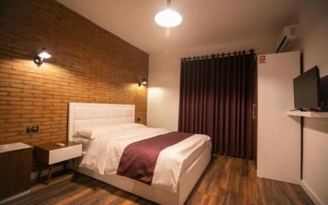 Hostel Elior